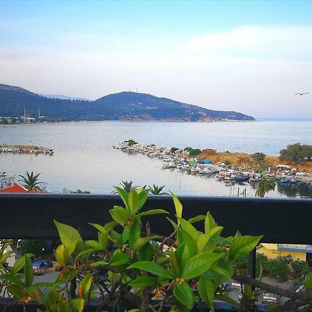 Port View Suites Кавала Екстериор снимка