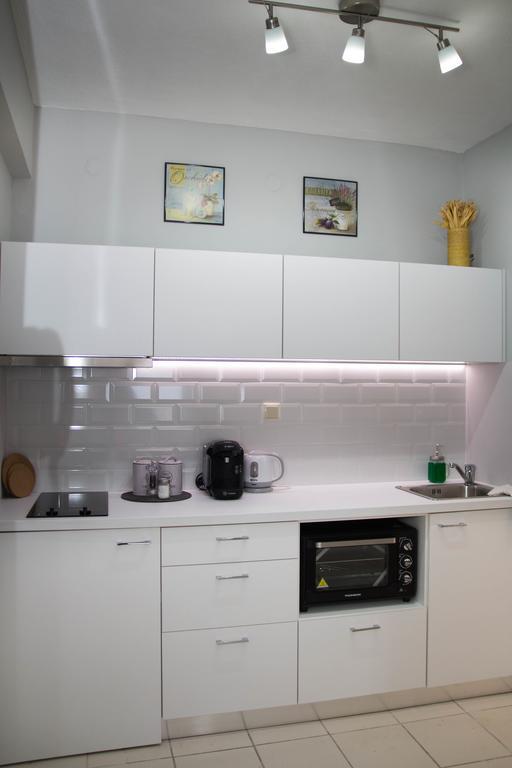 Port View Suites Кавала Екстериор снимка