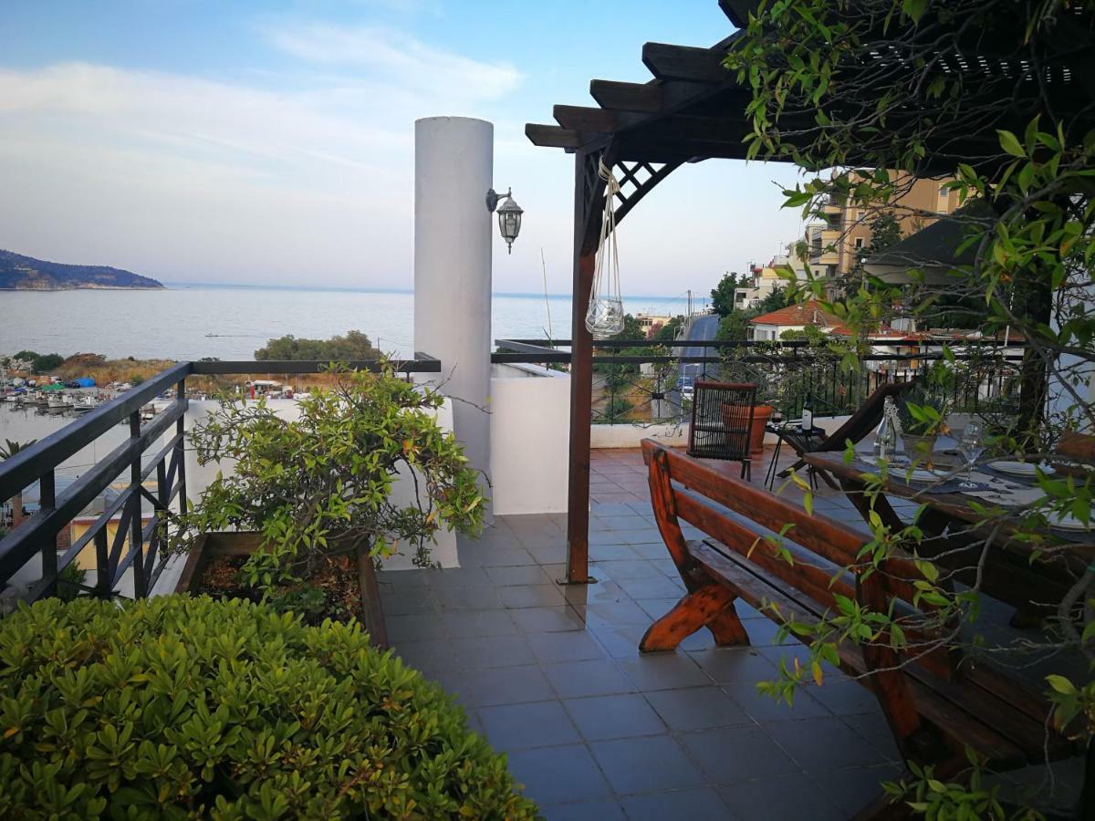 Port View Suites Кавала Екстериор снимка