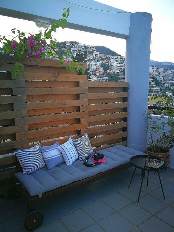 Port View Suites Кавала Екстериор снимка